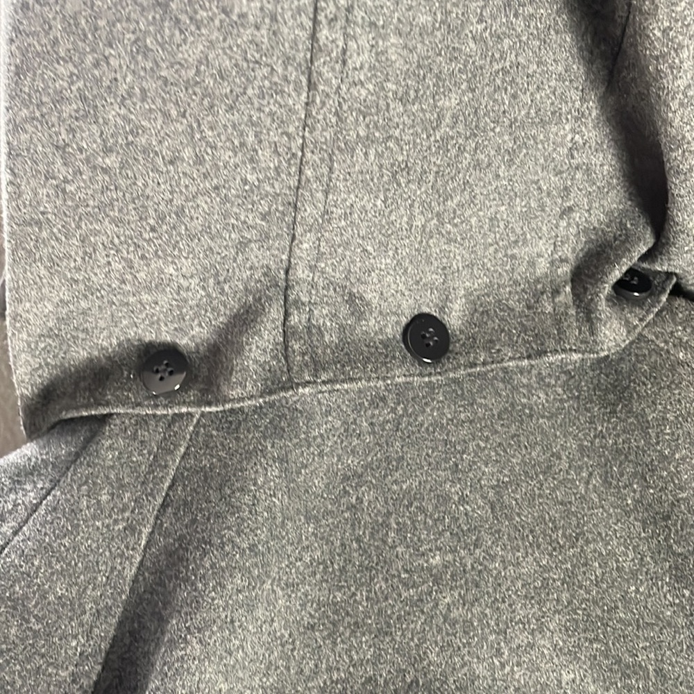 Coat - Picture 5 of 7